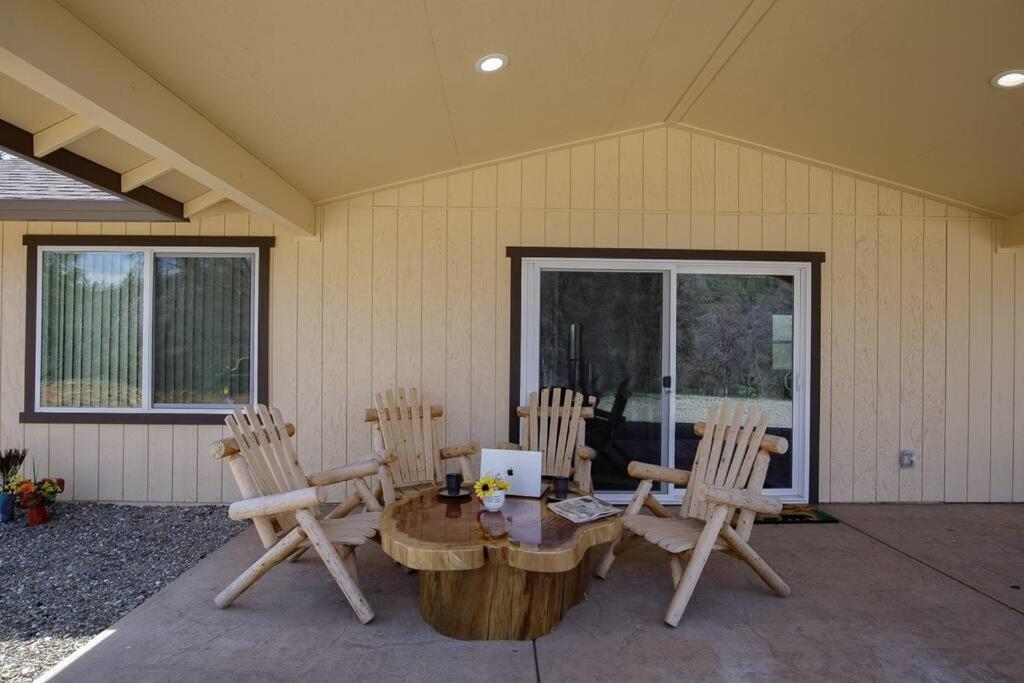 Cozy Cub Cabin, Brand New Home Near Yosemite ماريبوسا المظهر الخارجي الصورة
